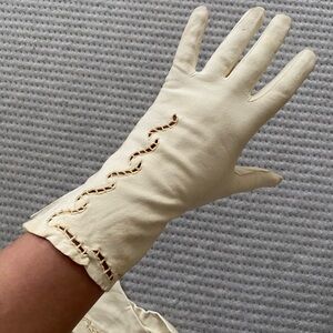 VINTAGE LEATHER GLOVES